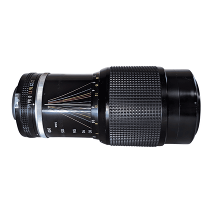 Nikon Zoom Nikkor 80-200mm F/4.5 (Monture Nikon AI)