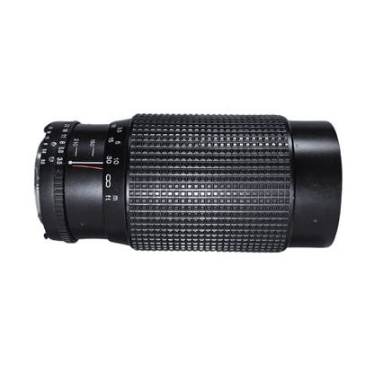 Tokina RMC 70-210mm f/3.5 (Monture Nikon Ai)